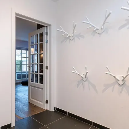 Huswell - Fabulous House For 8 People With Sunny Garden Knokke-Heist